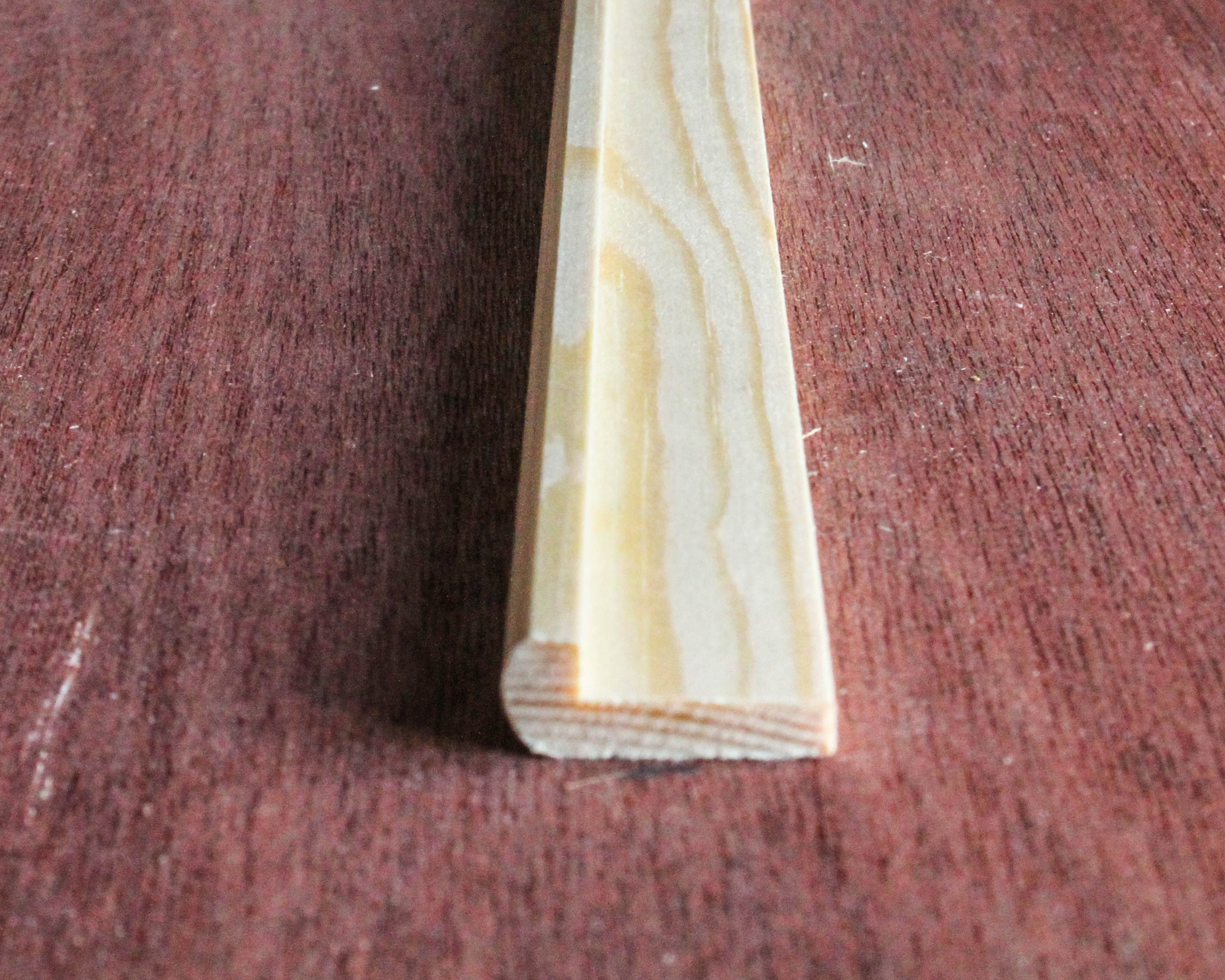  8x21mm  Hockey Stick Moulding  in premium grade clear Pine